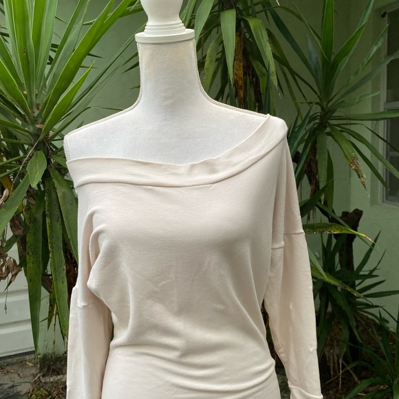 Indah Baby Ruth Sweatshirt Dress - Picture 9 of 12